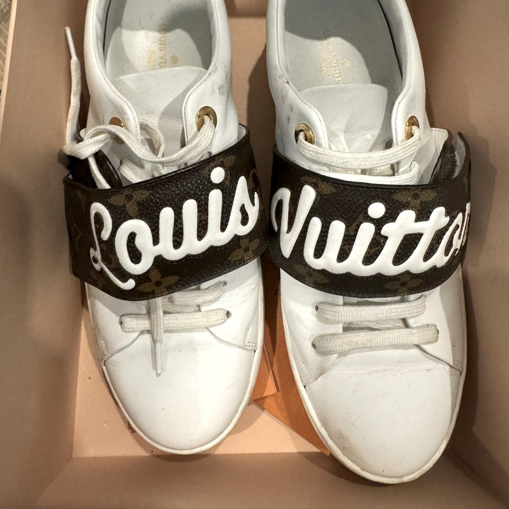 Lightly used LV woman’s s sneakers